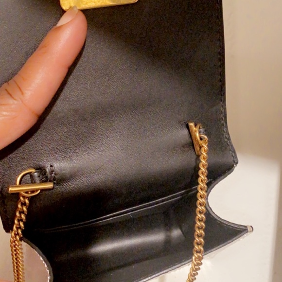 Versace - Picture 5 of 5